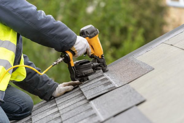 Roof Shingles Repair in West Hartford